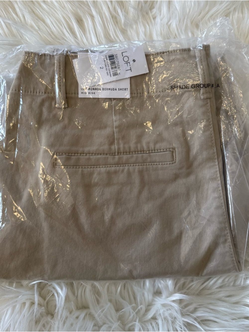 LOFT Monroe Chino Bermuda Shorts Natural Jute Size 2 - Picture 7 of 8